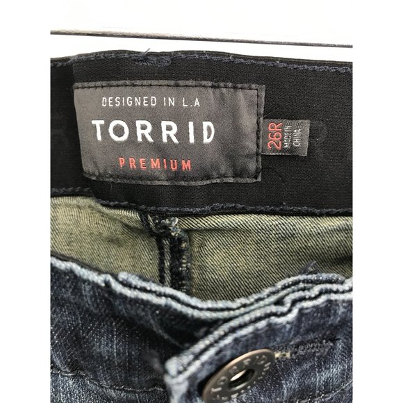 Torrid Bombshell Skinny Jean Premium Stretch Dark Wash 26 Regular - Picture 3 of 5